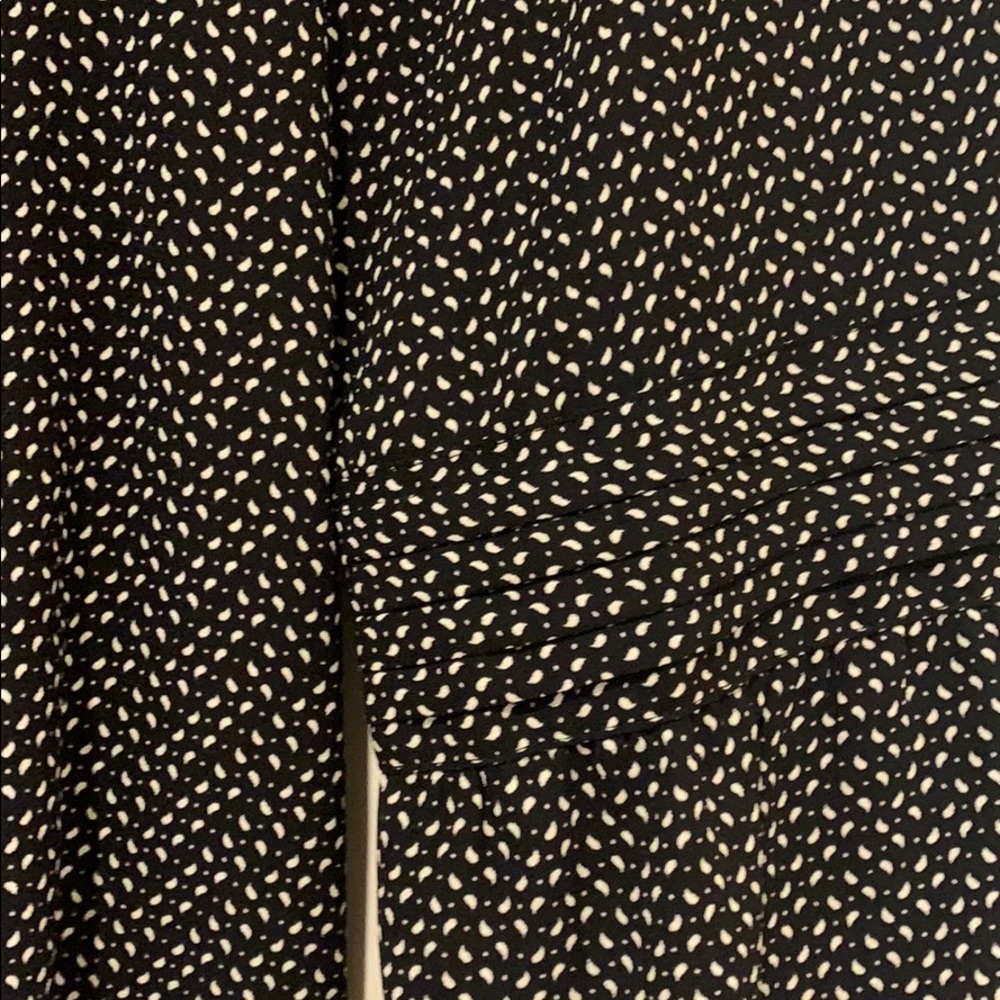 NWOT Women's LC Lauren Conrad Shirred Peasant Top! - Picture 3 of 4